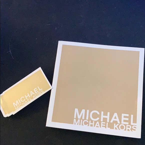 Watch - Picture 3 of 3